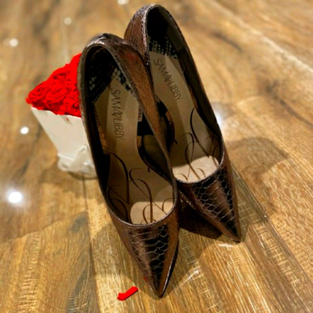 Sam and Libby Dominique Pewter Pumps